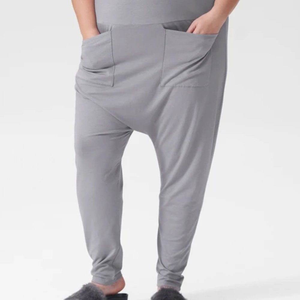 UNIVERSAL STANDARD Jackson Sleeveless Jumpsuit